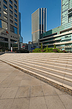 lo khung rong bach kim