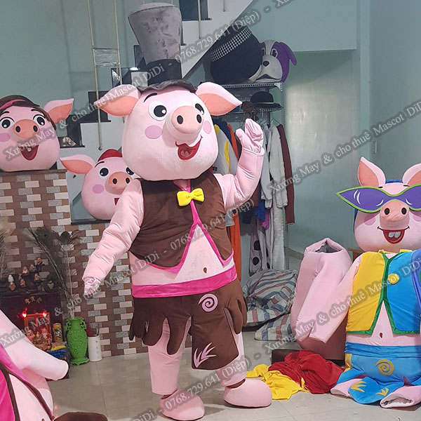 Mascot Con Heo