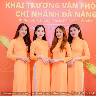 Áo dài Cam