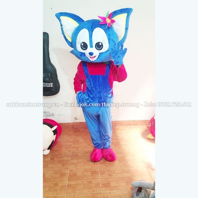 Mascot cáo đỏ yếm xanh