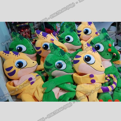 Mascot khủng Long